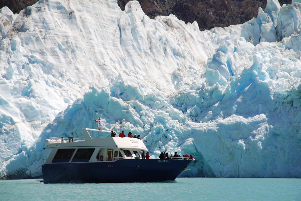 Robinson Crusoe Deep Patagonia Villa Villa O'Higgins Exteriör bild